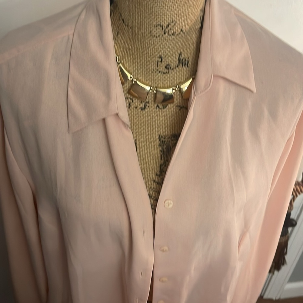 Top - Picture 2 of 8